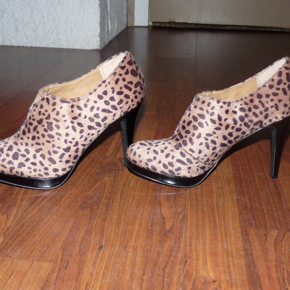 Style & co faux fur booties sz 7.5 - Picture 2 of 5